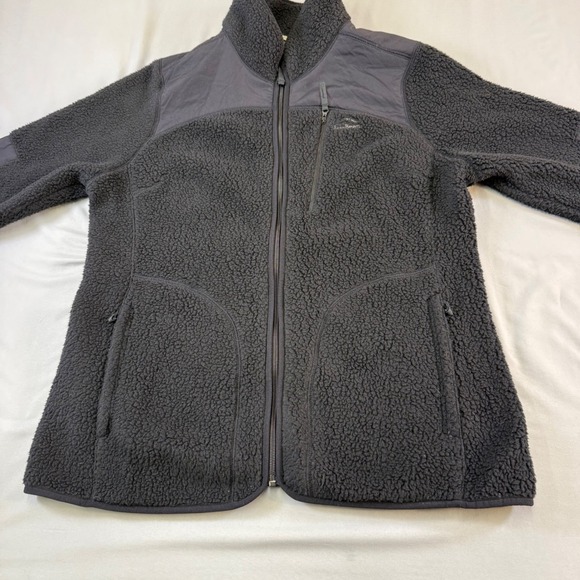 L.L.Bean Jackets & Blazers - L.L.Bean‎ Gray Fleece Full Zip Jacket women's Polartec LRG. Comfort, sporty warm